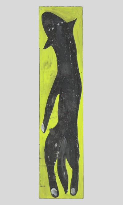 Animal sobre amarillo