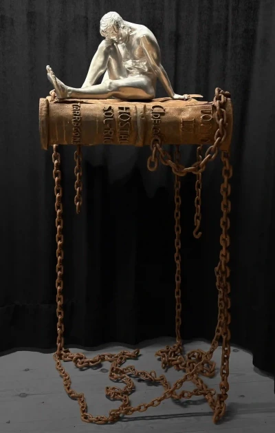 Hicham & The iron book